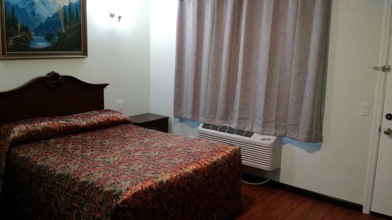 El Rancho Motel Уотсънвил Екстериор снимка